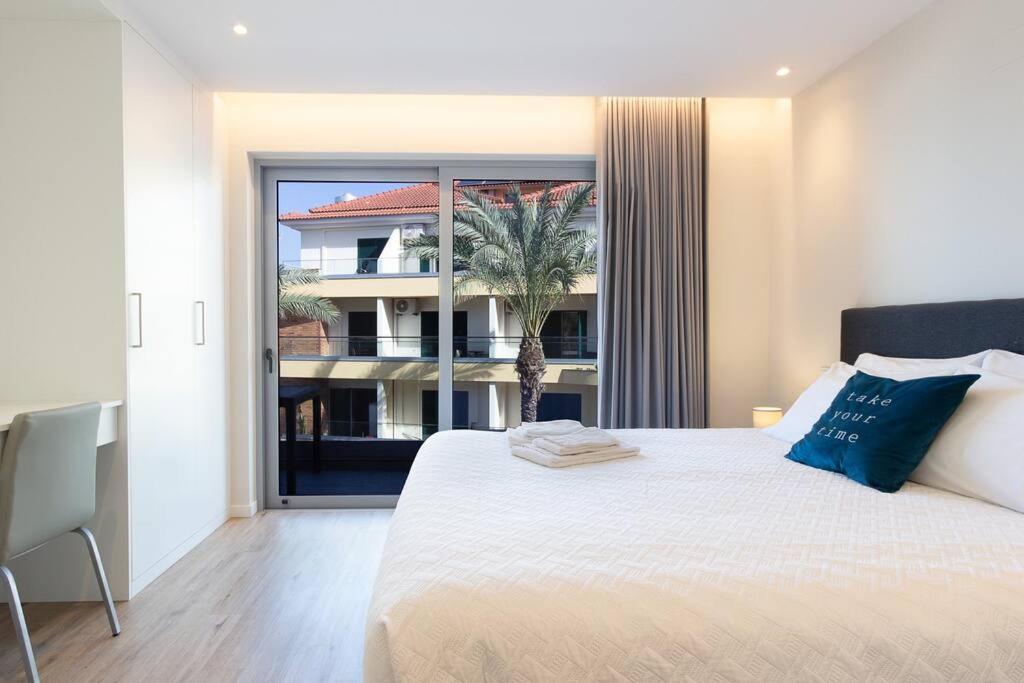 Luxury And Modern Apartment In Porto Moniz Center Exteriér fotografie